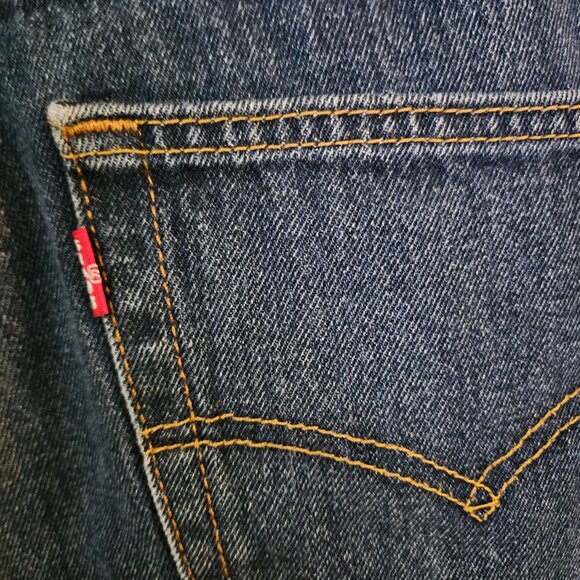 Levis 505 Sz w 34x 32 Stright Fit - Picture 8 of 9